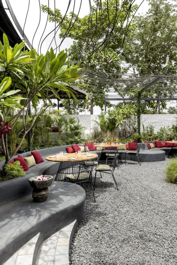 طراحی کافه باغ